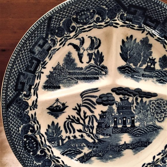 Vintage Heavy Ceramic 10" Blue Willow Grill Plate - Picture 3 of 8